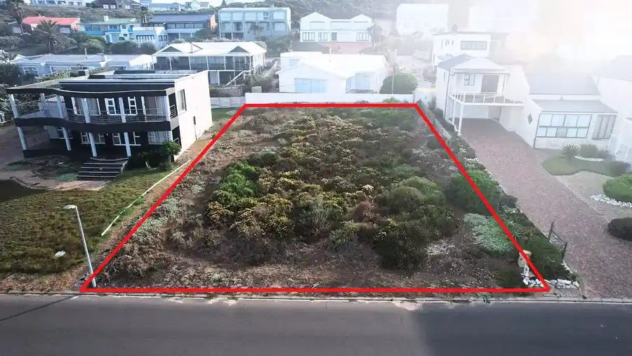 805m² Vacant Erf – 13 S F Sauerman Street, Yzerfontein – photo 4