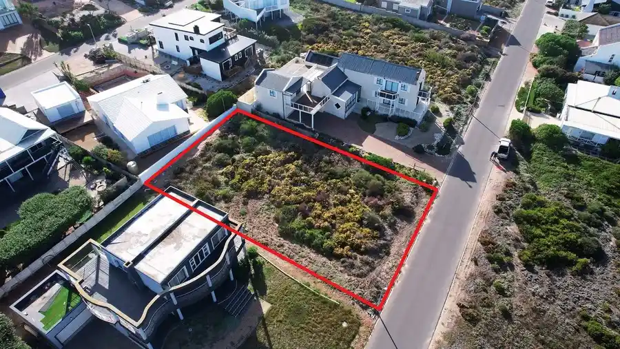 805m² Vacant Erf – 13 S F Sauerman Street, Yzerfontein – photo 6