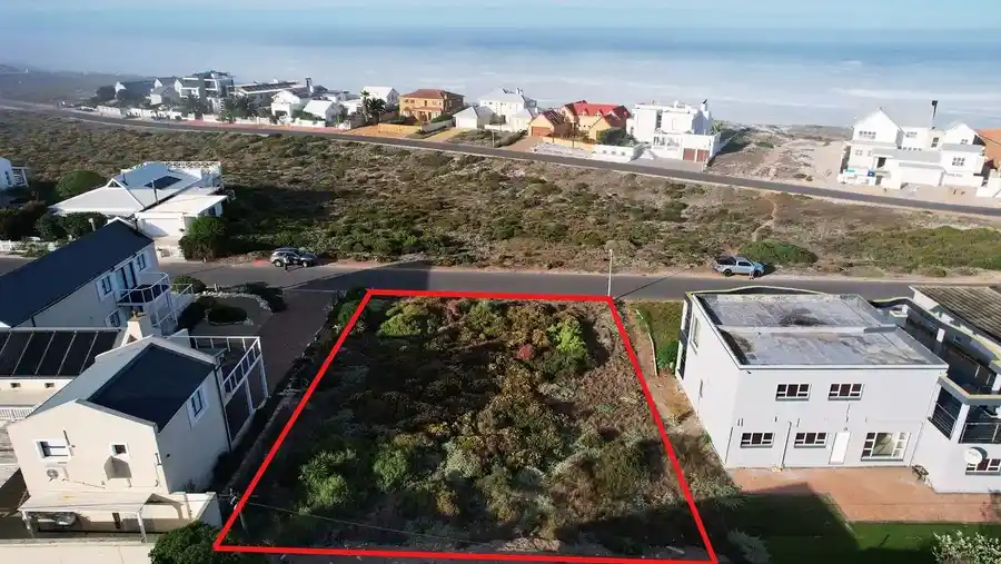 805m² Vacant Erf – 13 S F Sauerman Street, Yzerfontein – photo 7