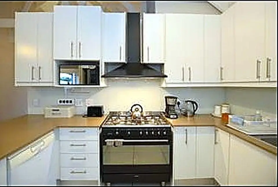 Mile 16 Beach House – 3 Bedroom Home in Yzerfontein – photo 9