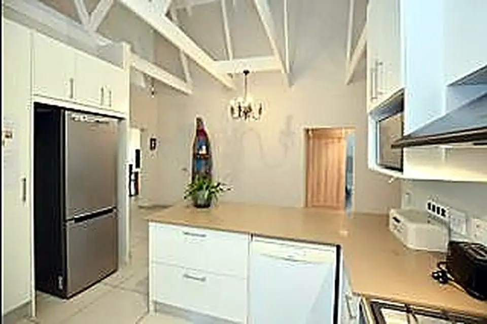 Mile 16 Beach House – 3 Bedroom Home in Yzerfontein – photo 10