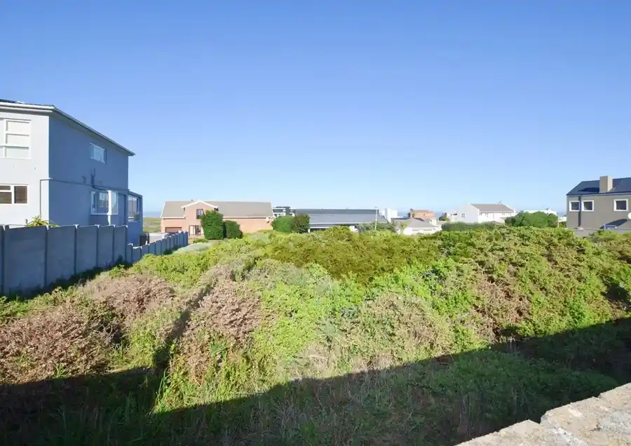 805m² Vacant Erf – 23 S F Sauerman Street, Yzerfontein – photo 4