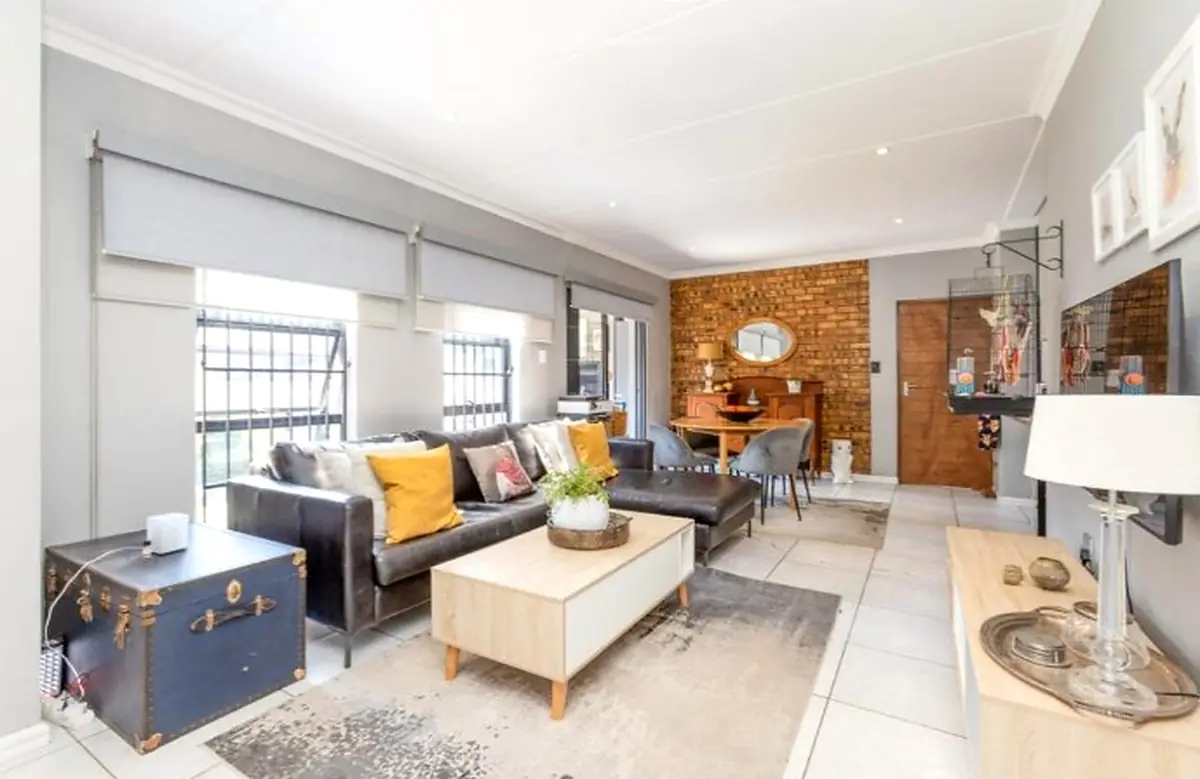 Spacious 3 Bedroom Ground-Floor Corner Apartment – Homes Haven – photo 9