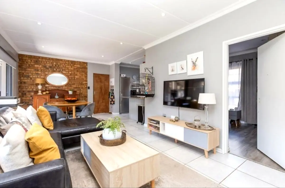 Spacious 3 Bedroom Ground-Floor Corner Apartment – Homes Haven – photo 10