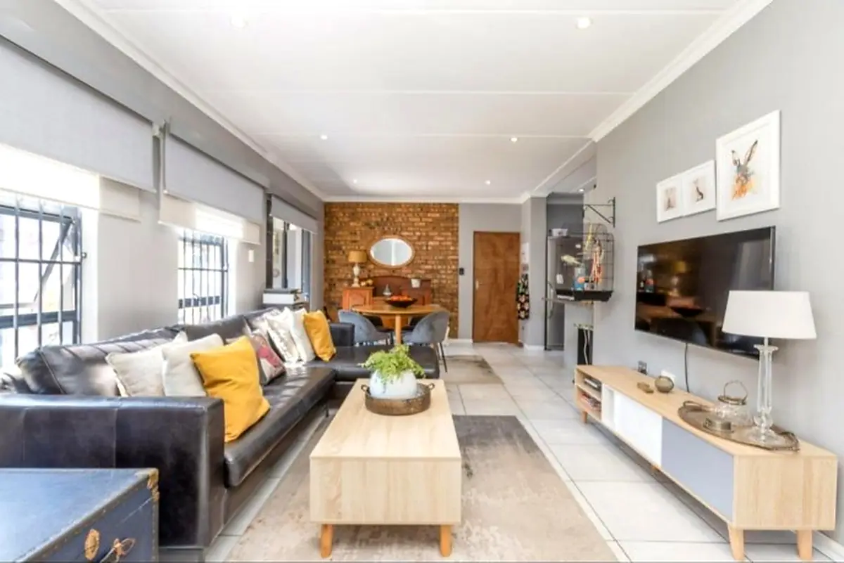 Spacious 3 Bedroom Ground-Floor Corner Apartment – Homes Haven – photo 11