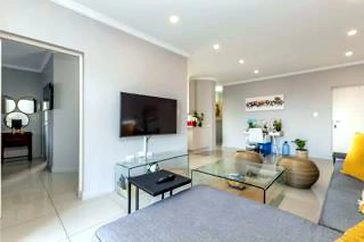 3 Bedroom Apartment – The Falls, Wilgeheuwel – photo 6