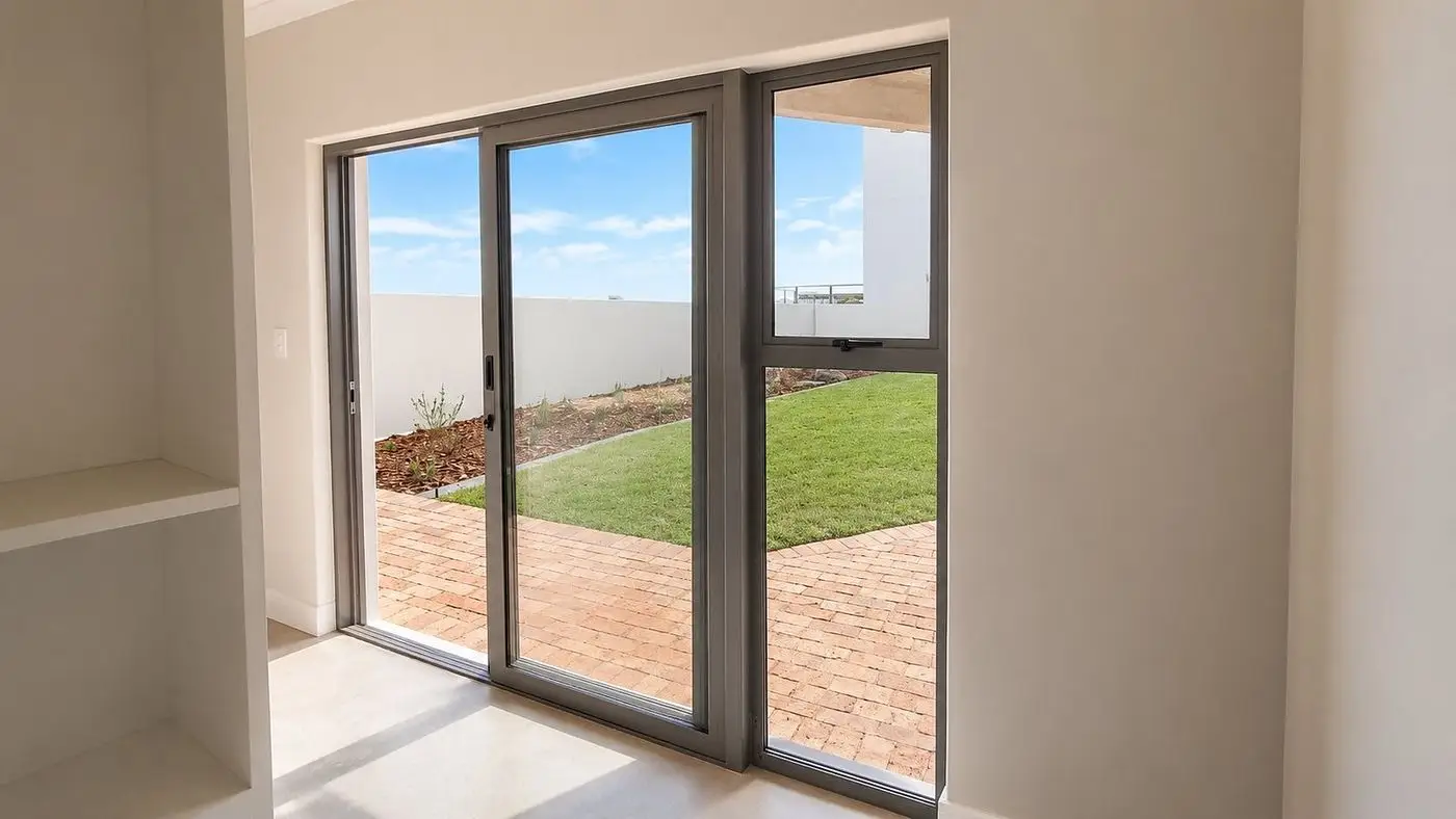 Brand-New 3 Bedroom Coastal Home – Pearl Bay – photo 15