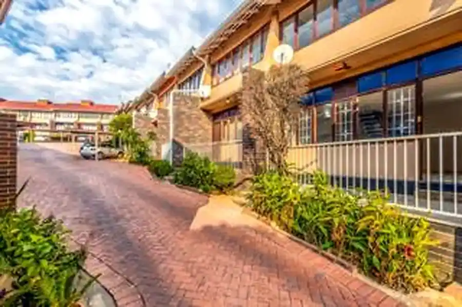 2 Bedroom Townhouse – Kenmare