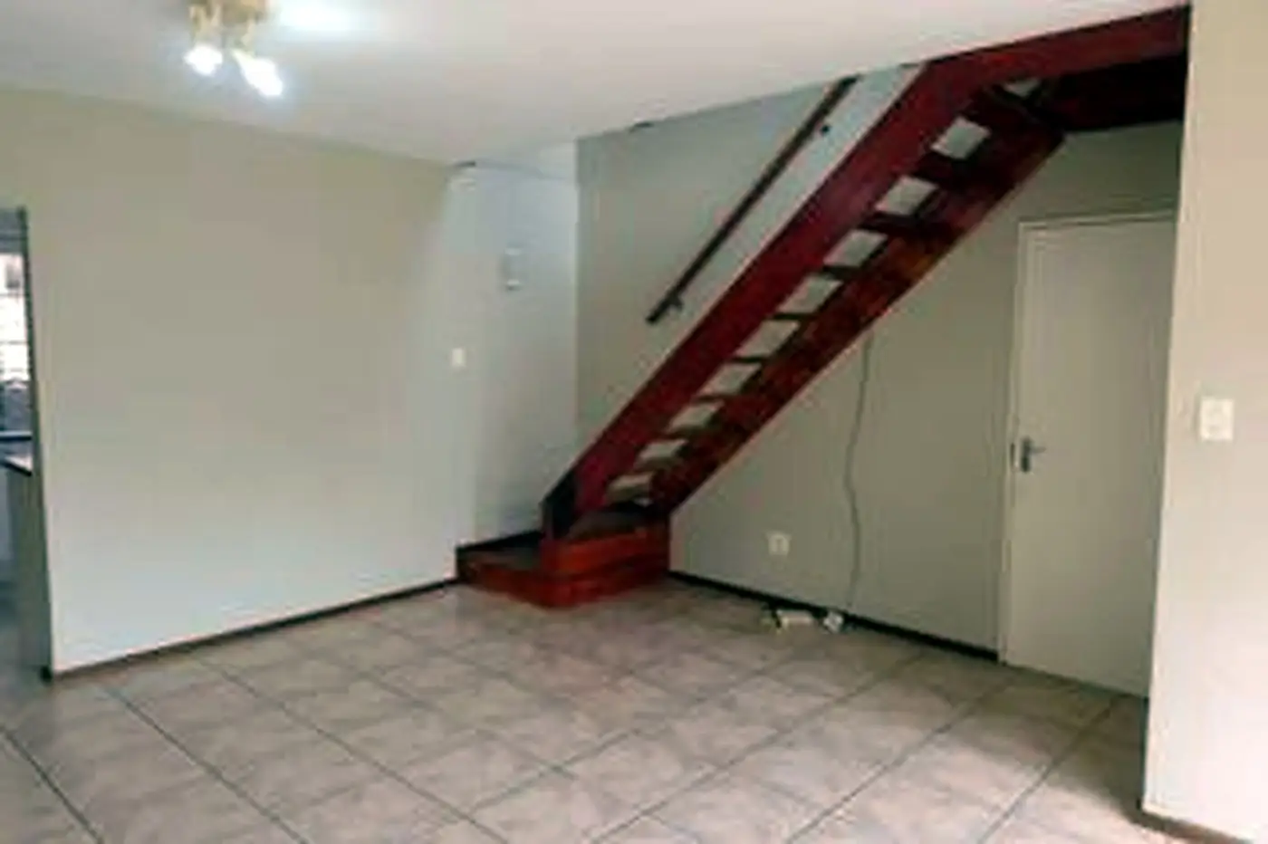 4 Bedroom Townhouse – Randpark Ridge – photo 3