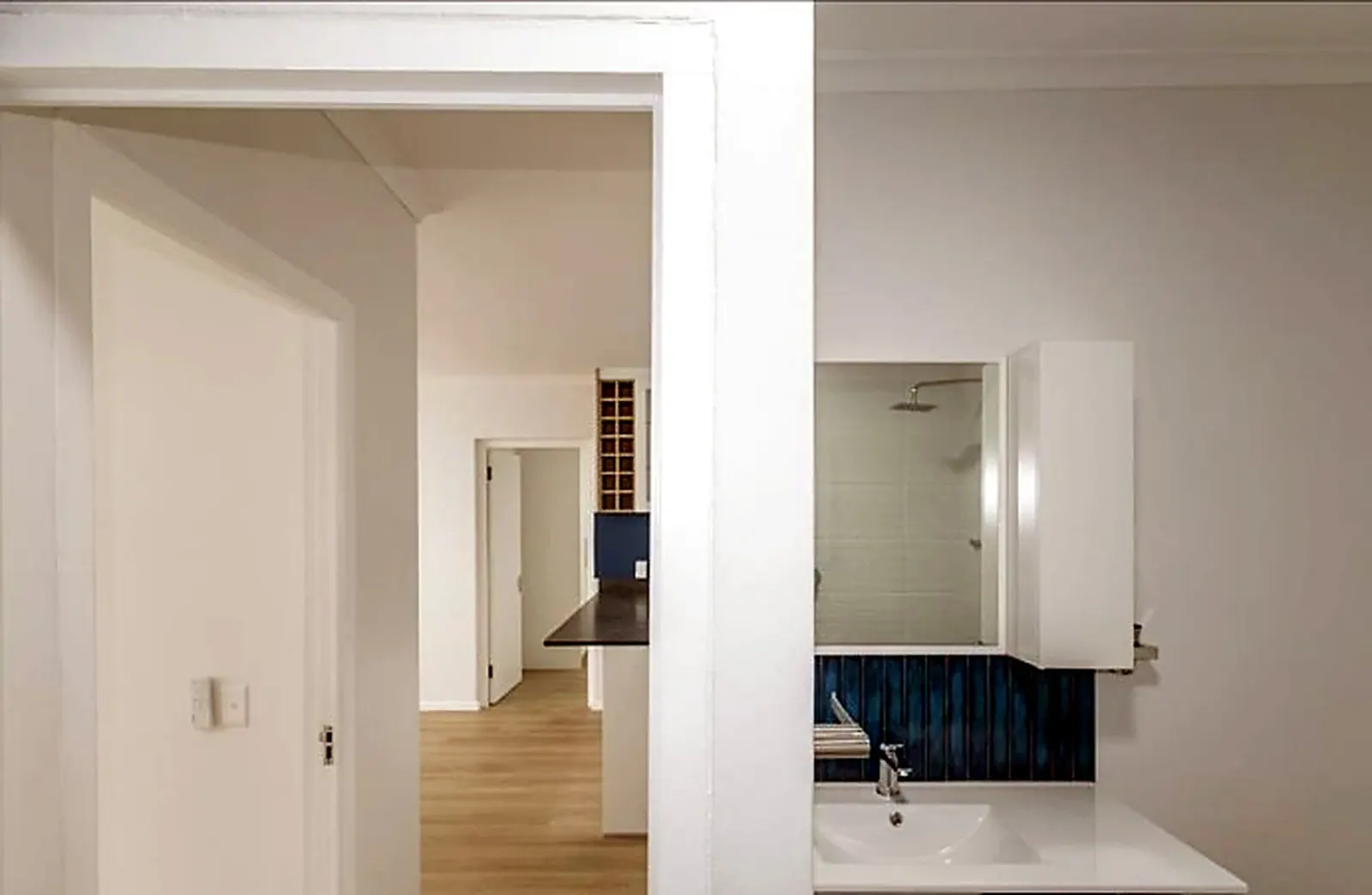 Fully Renovated 2 Bedroom Ground-Floor Apartment – Northcliff, Hermanus – photo 15