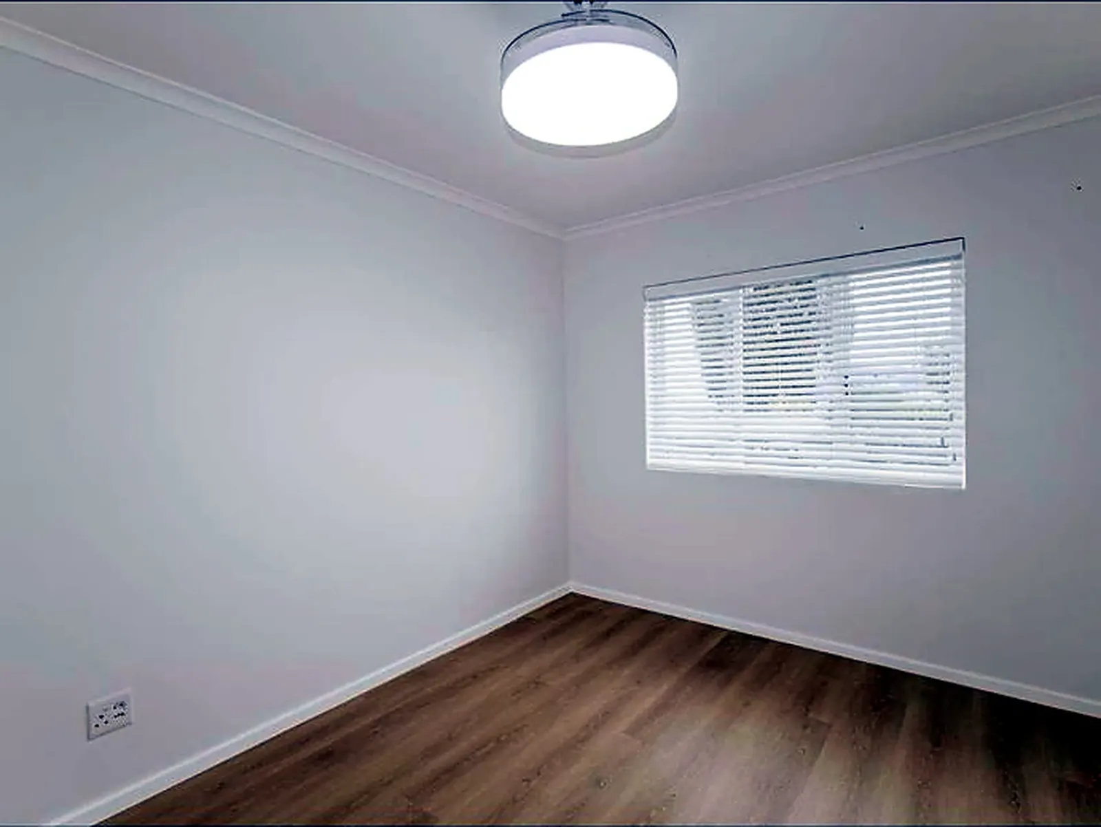 Fully Renovated 2 Bedroom Ground-Floor Apartment – Northcliff, Hermanus – photo 38